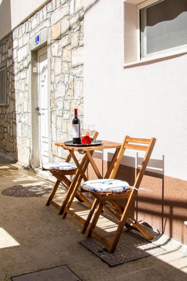 Studio Apartman Mirela Kastel Stafilic Kastela Exterior photo